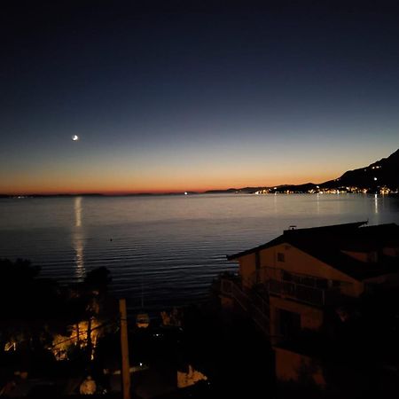 Vila Jadran Omiš Εξωτερικό φωτογραφία